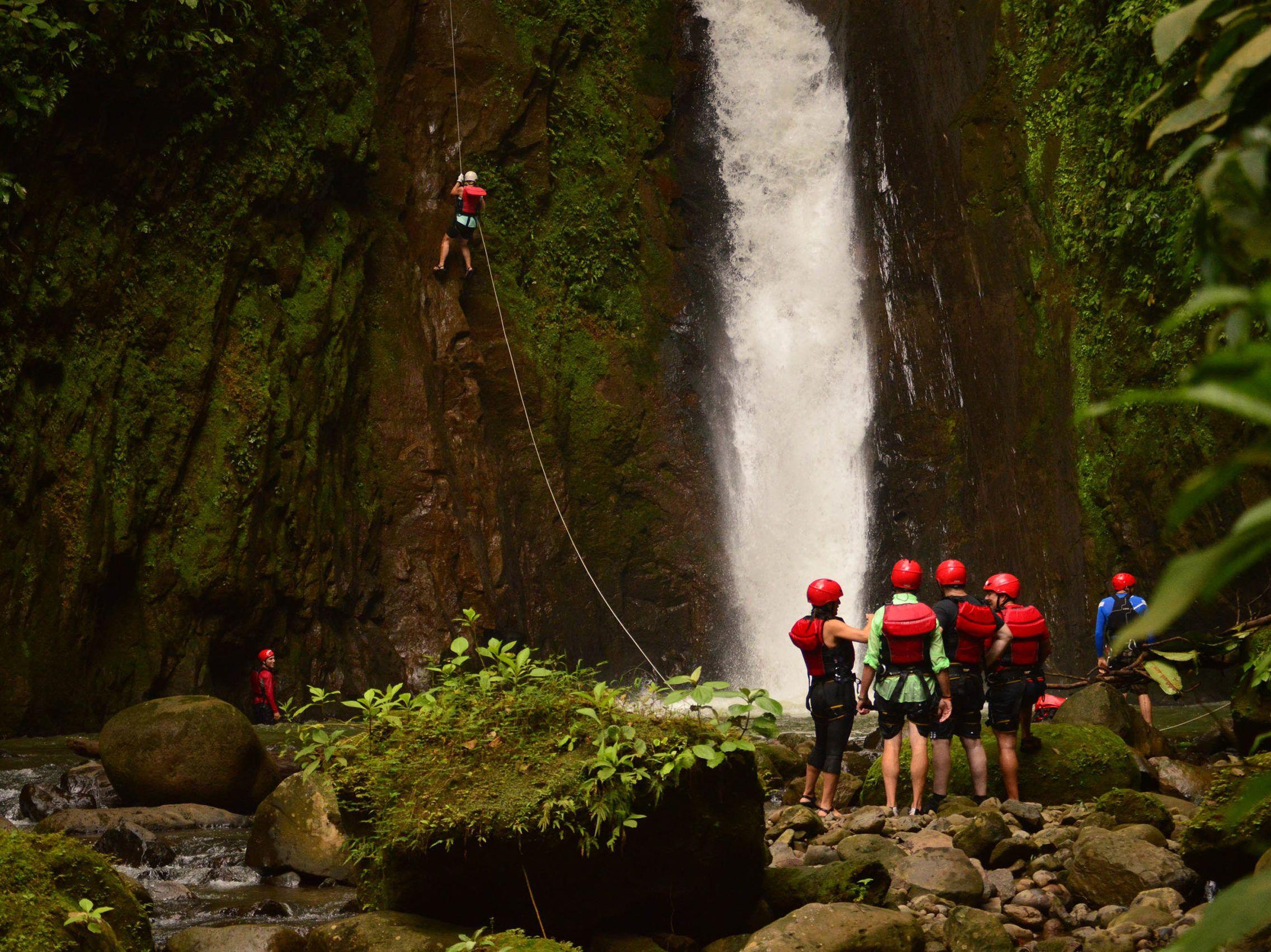 Gravity Falls Costa Rica