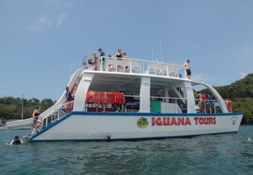 Catamaran Manuel Antonio